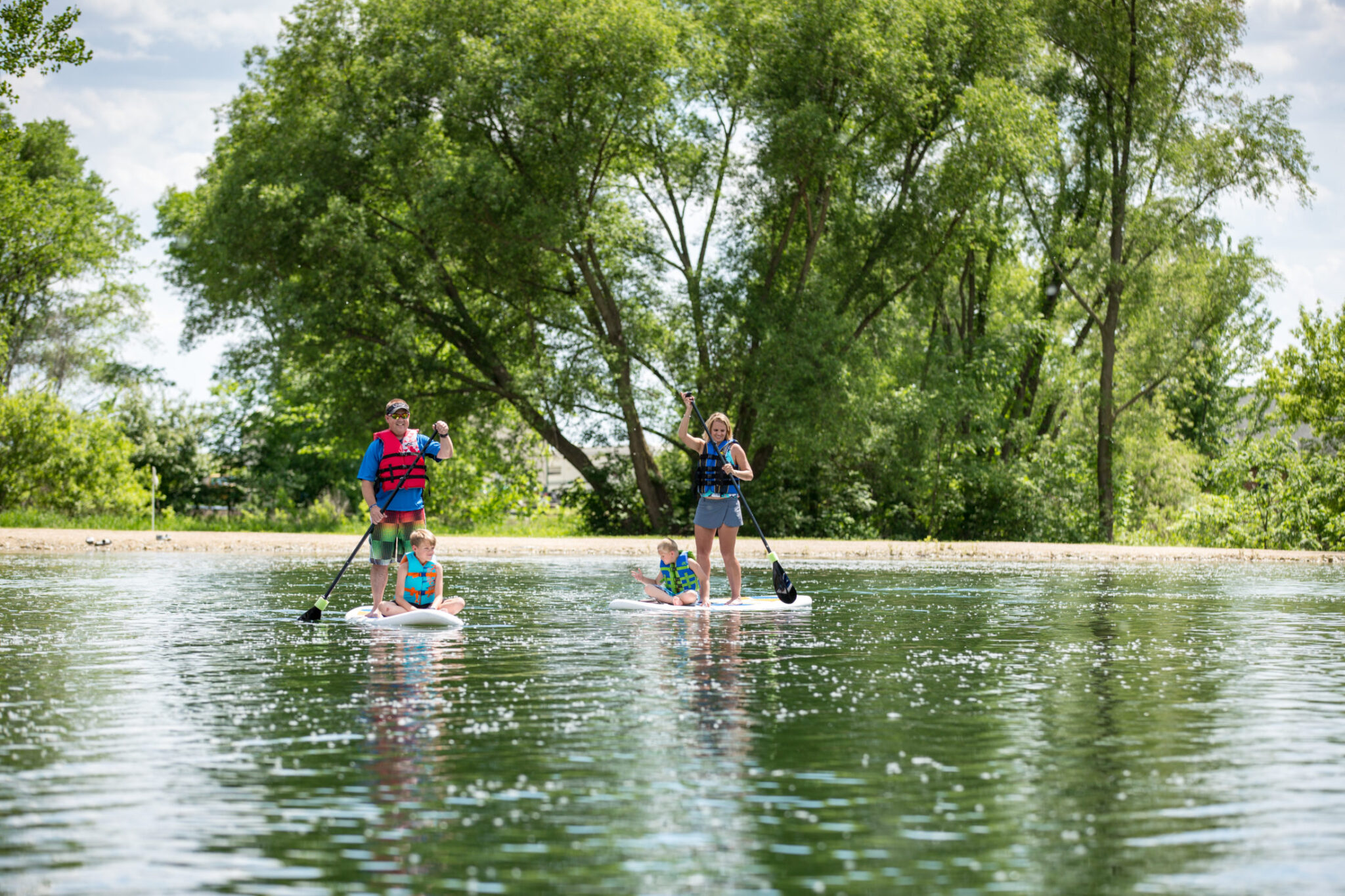 New Hampton Iowa Paddle boarding Family